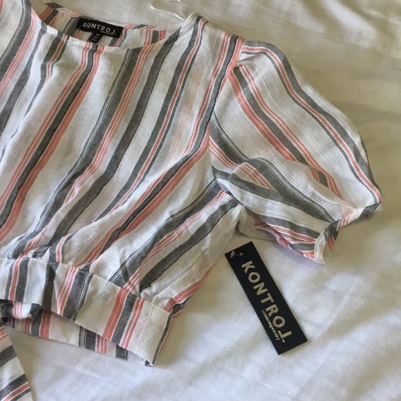 Crop top 2 LEFT ✔️ - Picture 4 of 8